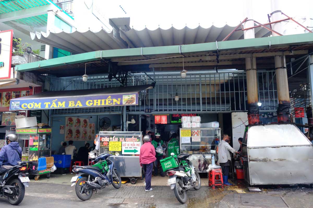 Ba Ghien Broken Rice, the only Michelin-listed restaurant in HCMC